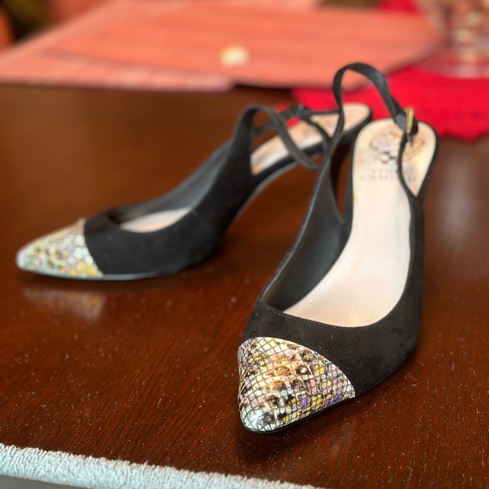 Vince Camuto Size 7 Black Suede Slingback pumps with snake toe